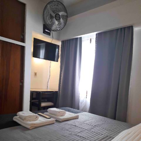 Ventilador + TV + Armarios + Caja Fuerte